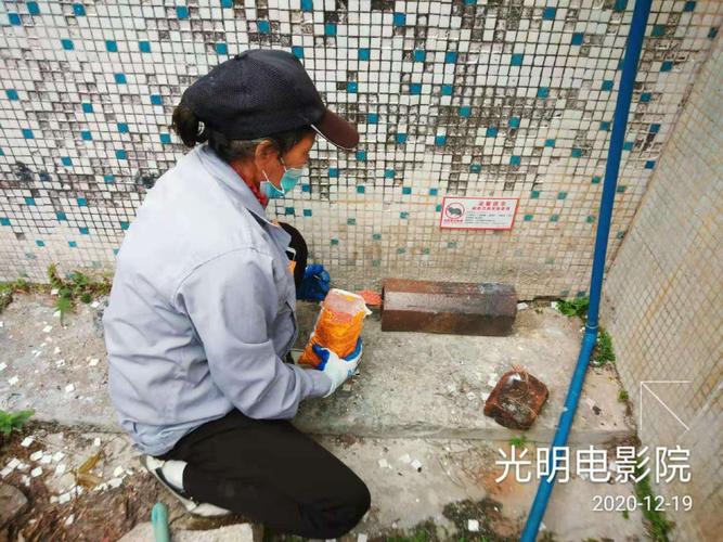 2020年12月19日广东文康科技在万宁市西片区开展病媒生物防制